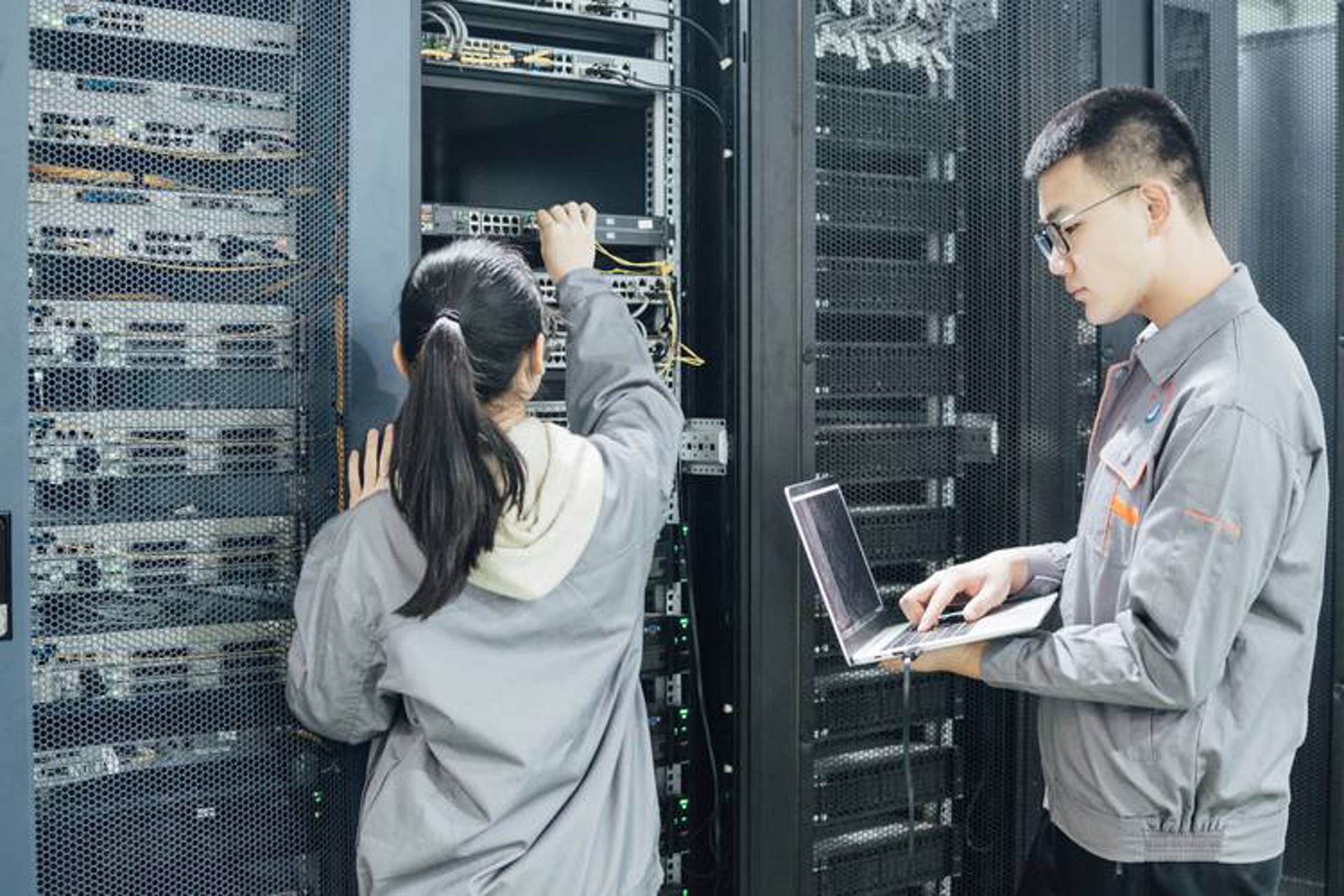 云南建站服务：打造线上名片的新路径